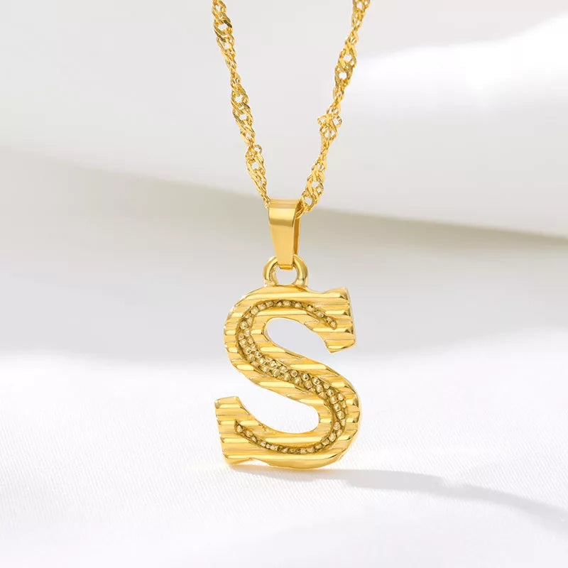 Initial Pendant stainless steel- gold
