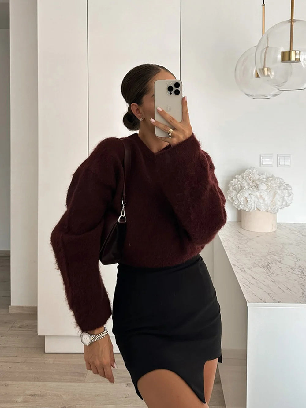 Women's Solid Colour Round Neck Sweater Commuter Style New Burgundy Pullover Long Sleeve Knit Sweater Casual Womenswear