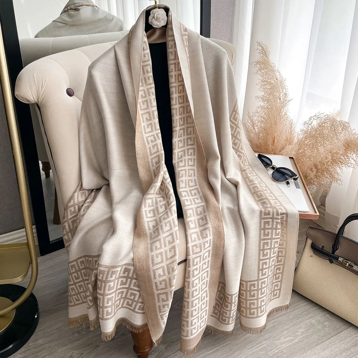 Elegant Ladies Muslim Hijab Golden Thread long Scarf With Spring and Autumn Sun Protection Scarf Decoration Shawl Wrap Headscarf