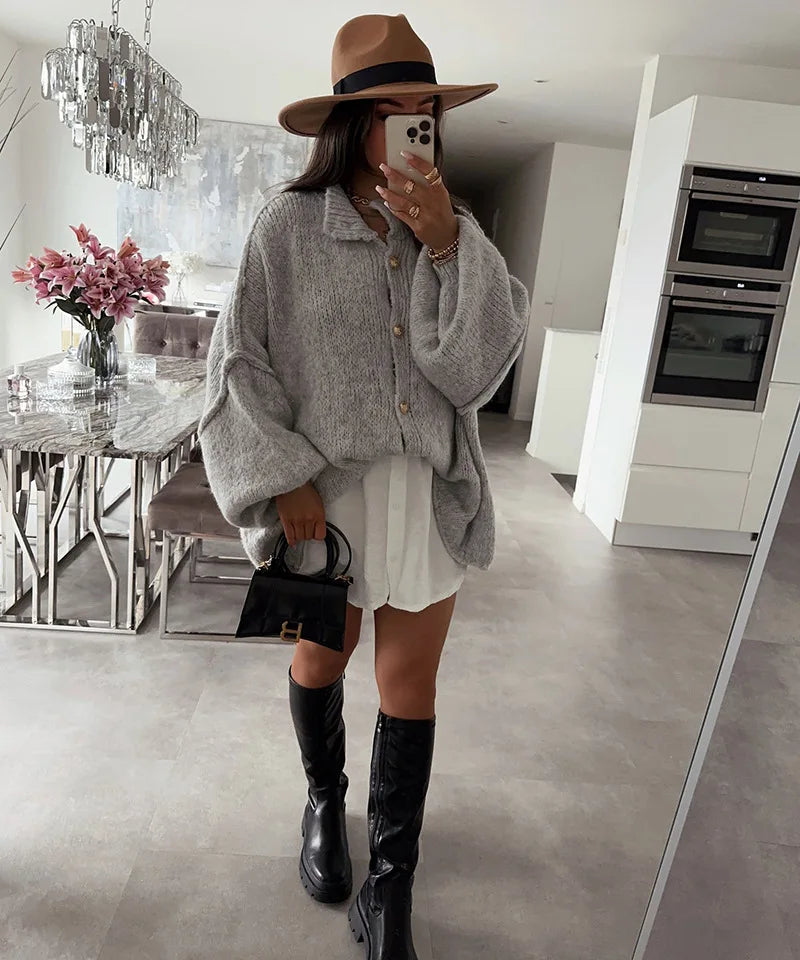 Women's Oversized Knit Cardigan - Chunky Crew Neck Gold Button Front Lounge Wear Fall Winter Comfort Plus Size