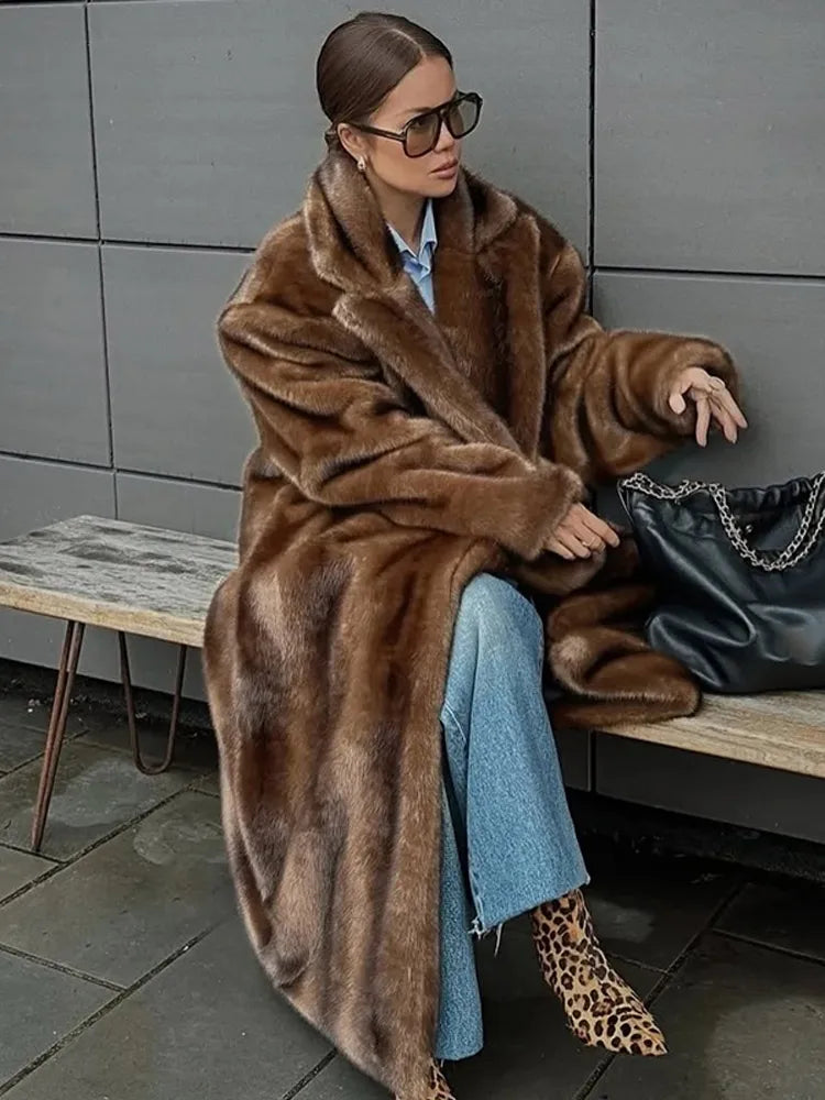 Woman Fashion Mixed Color Lapel Collar Long Coat Elegant Full Sleeve Loose Overcoat New Winter Lady High Street Faux Fur Jacket