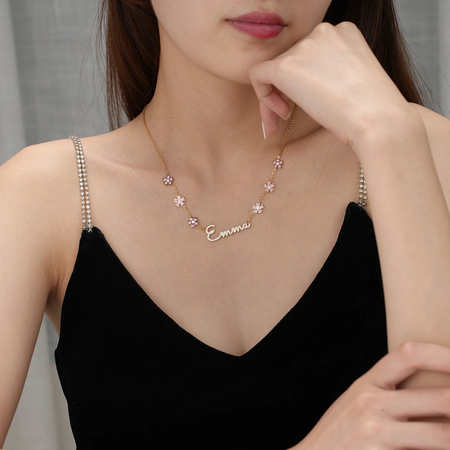 Personalized Rainbow Crystal Name Necklace With Flower Pendant Letters Necklace For Women Custom Stainless Steel Names Jewelry