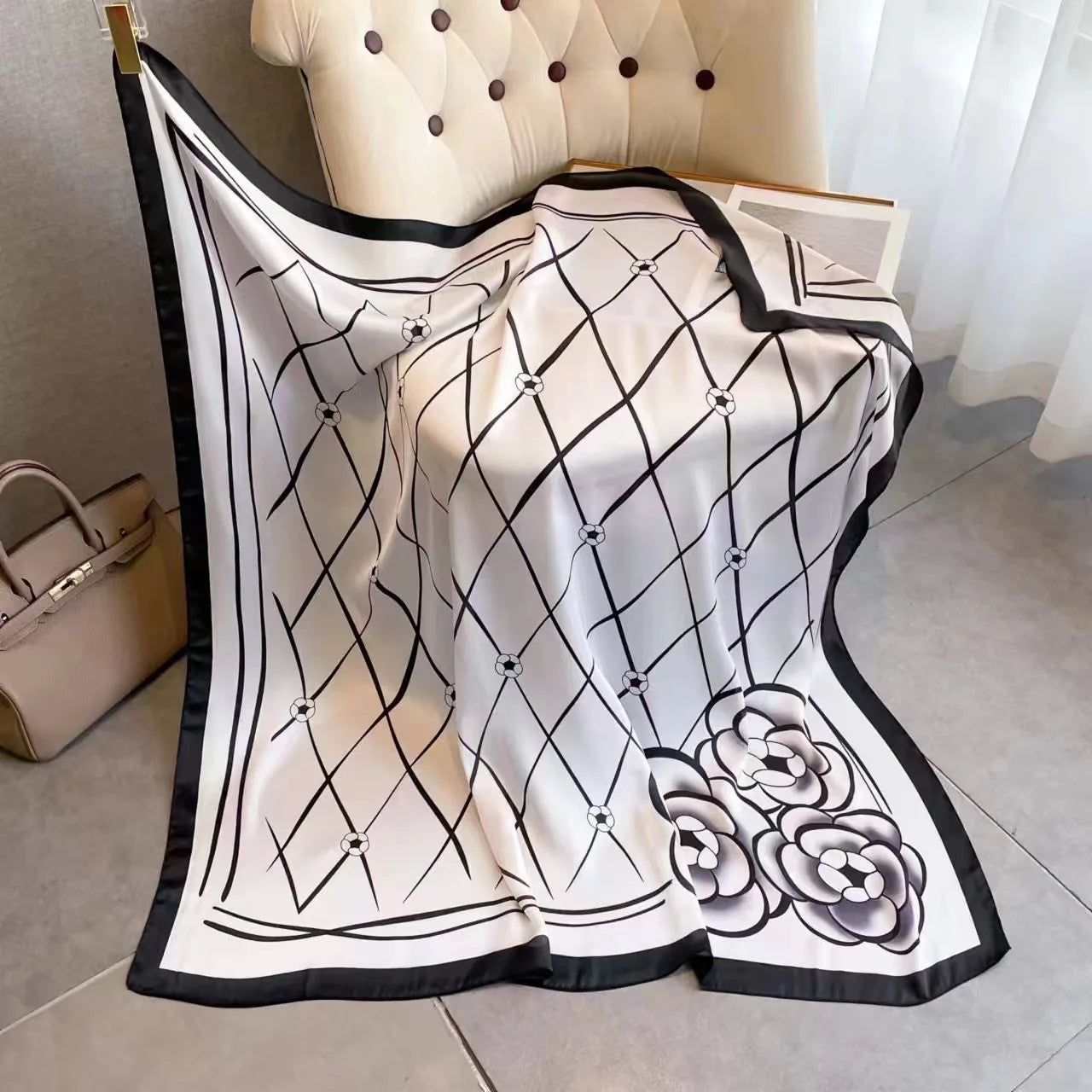 Luxury Horse Print Square Scarf Vintage Imitation Silk Shawl Scarf  Women Windproof Outdoor Head Wrap 110*110cm