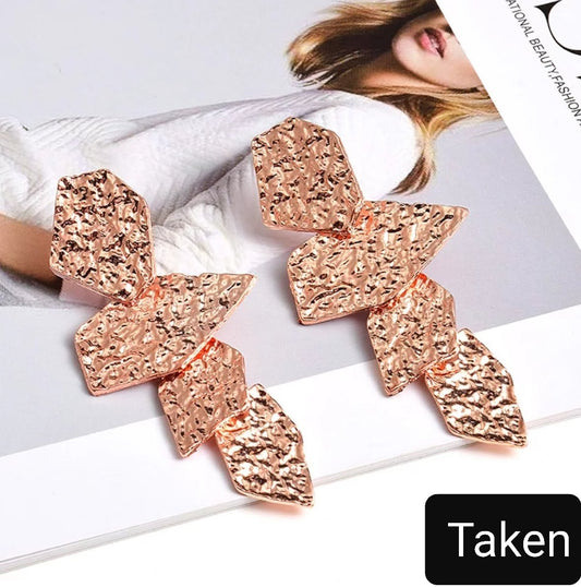 Taken | Classy & Stylish earring for women